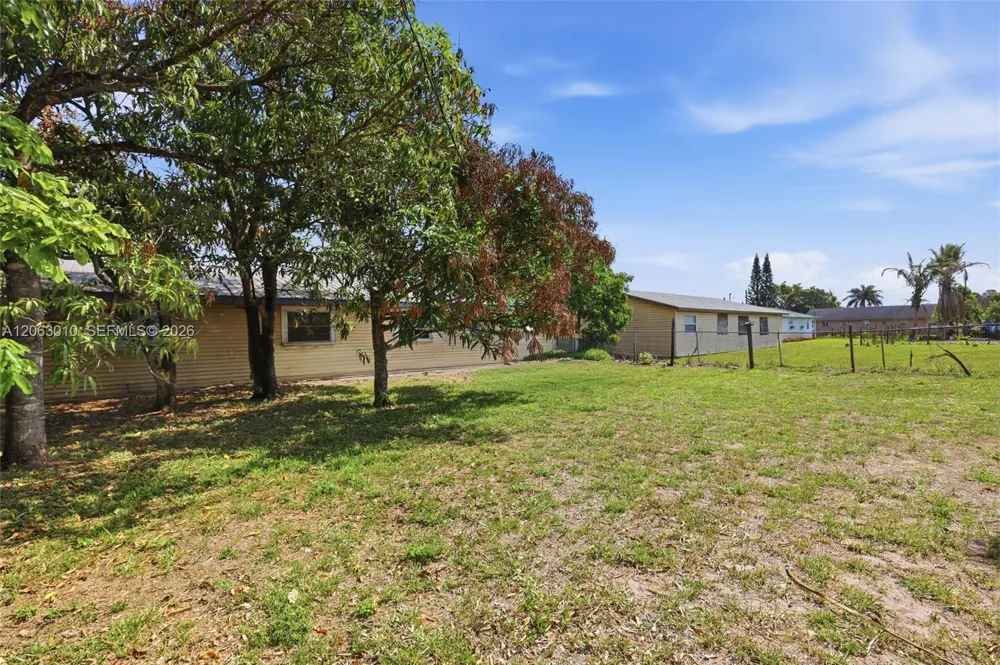 1132 Mississippi Clewiston, FL 33440