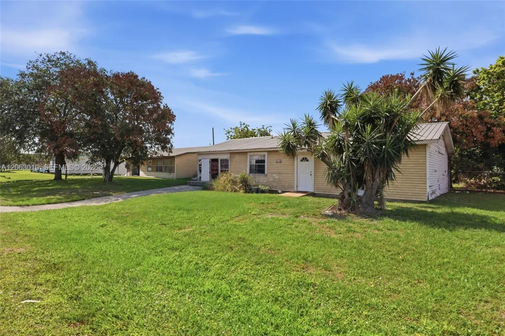 1132 Mississippi Clewiston, FL 33440