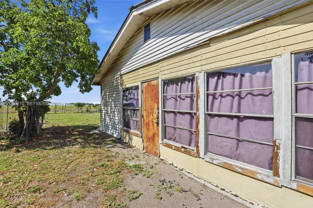 1132 Mississippi Clewiston, FL 33440