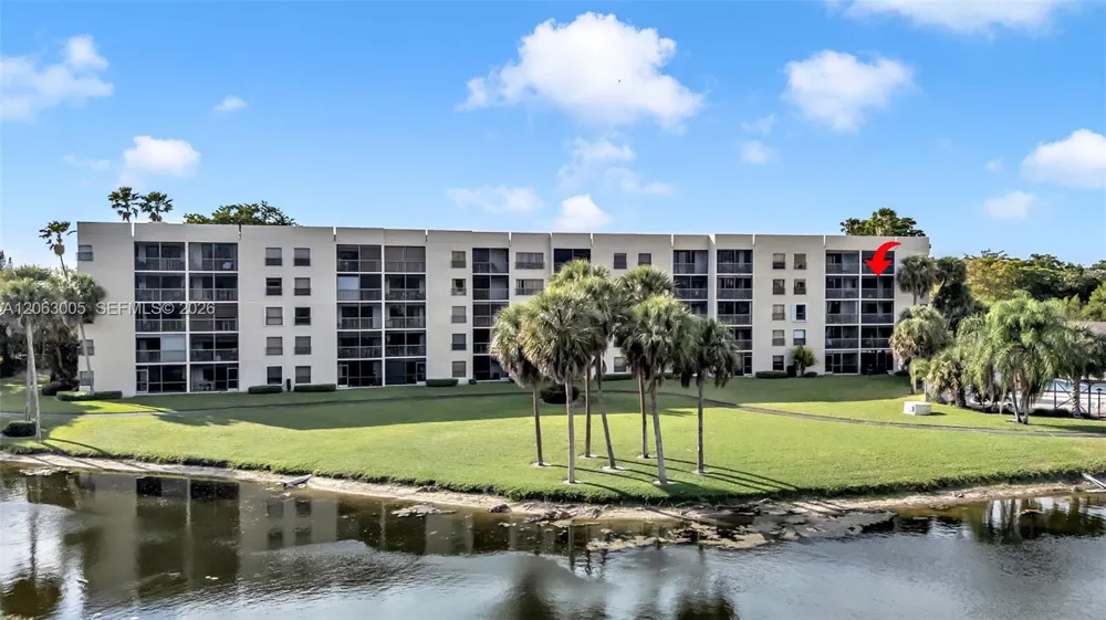 2900 NW 42nd Ave #A402 Coconut Creek, FL 33066