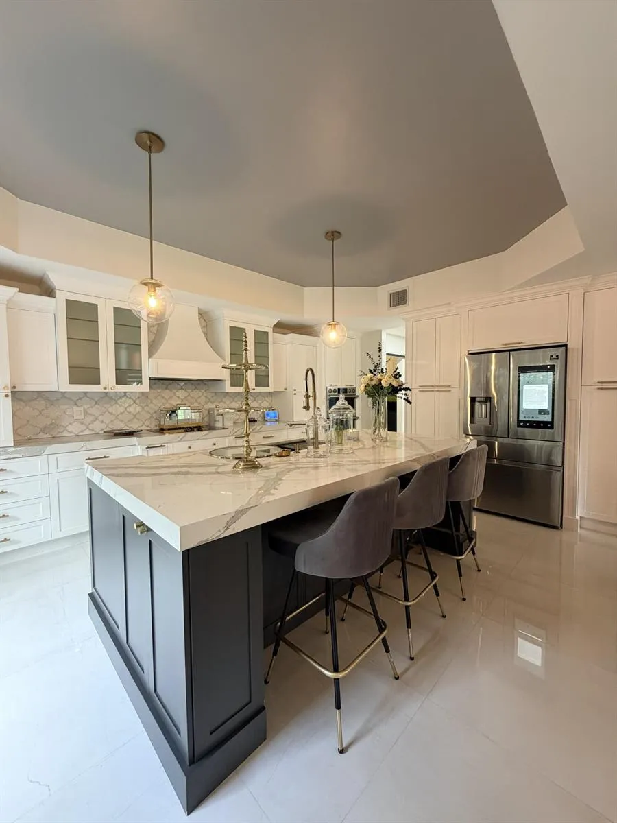 7952 NW 161ST TERRACE Miami Lakes, FL 33016