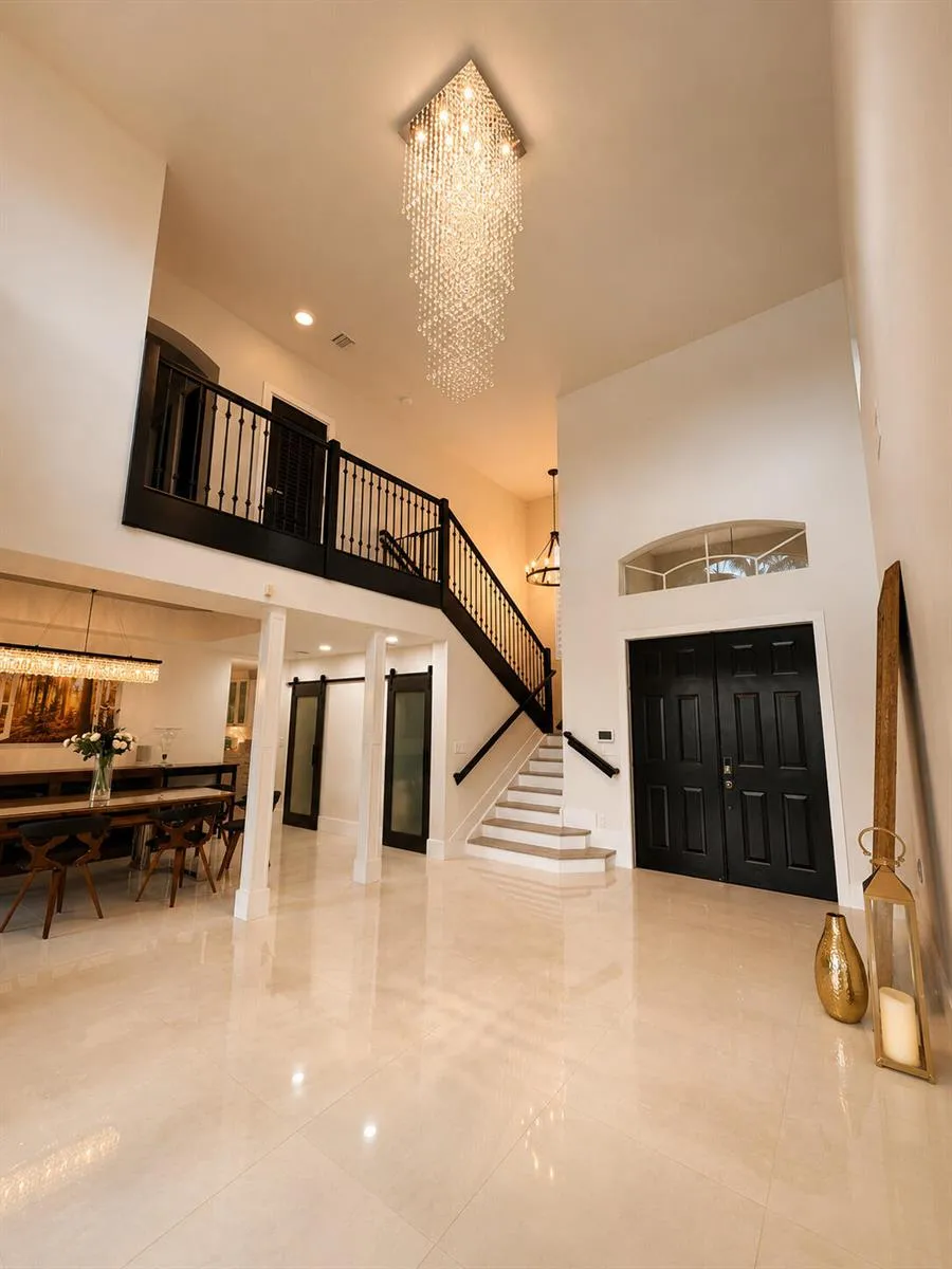 7952 NW 161ST TERRACE Miami Lakes, FL 33016