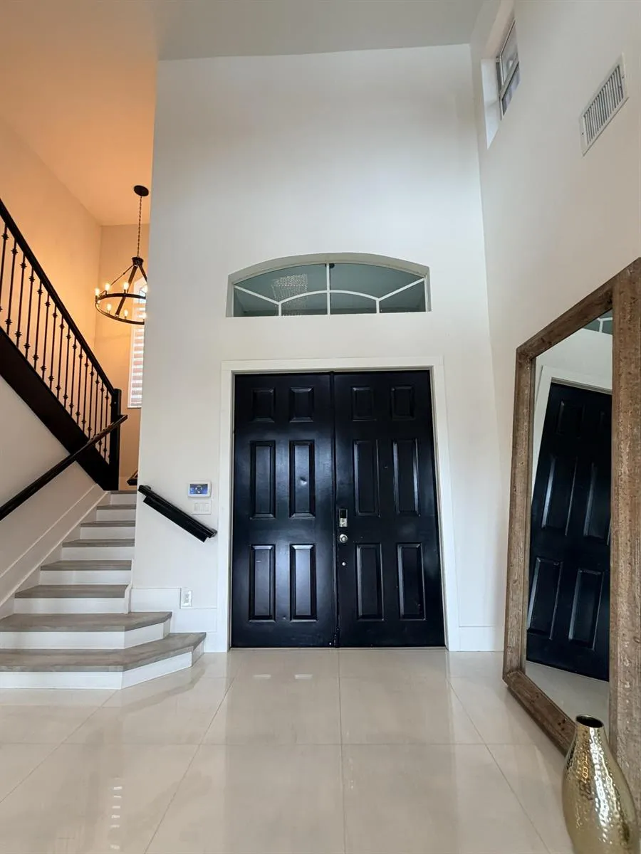 7952 NW 161ST TERRACE Miami Lakes, FL 33016