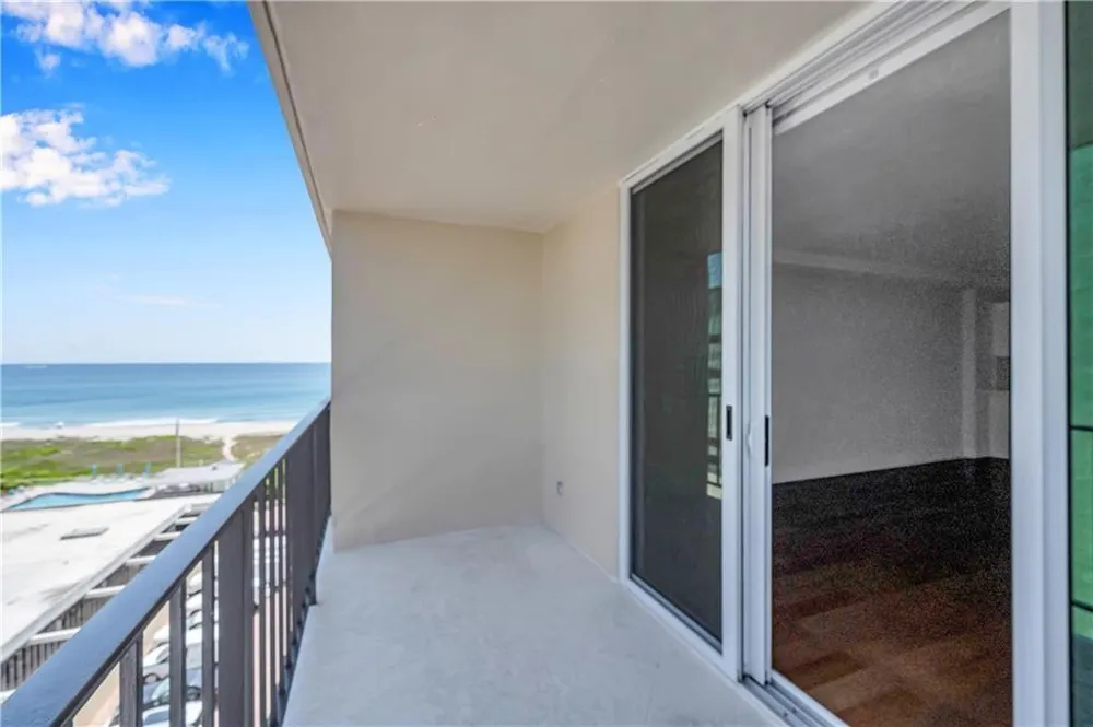 1900 S OCEAN BOULEVARD #6J Lauderdale By The Sea, FL 33062