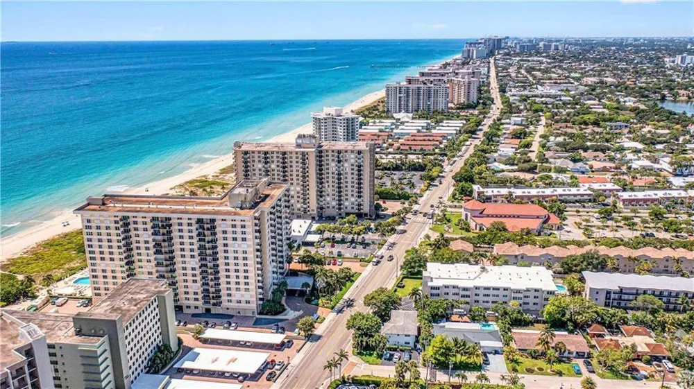 1900 S OCEAN BOULEVARD #6J Lauderdale By The Sea, FL 33062