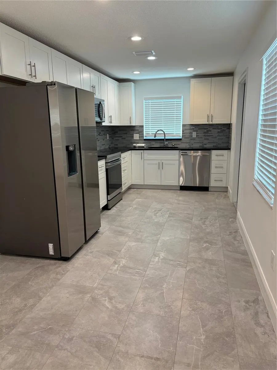 674 HERITAGE LANE #A Largo, FL 33770