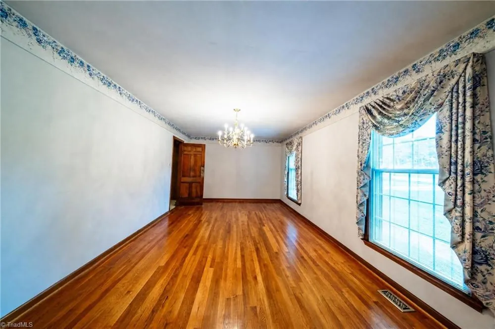 5108 Hicone Road McLeansville, NC 27301