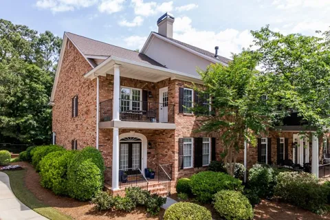 2537 Oglethorpe Circle NE