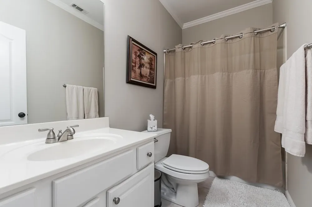 2537 Oglethorpe Circle NE Brookhaven, GA 30319