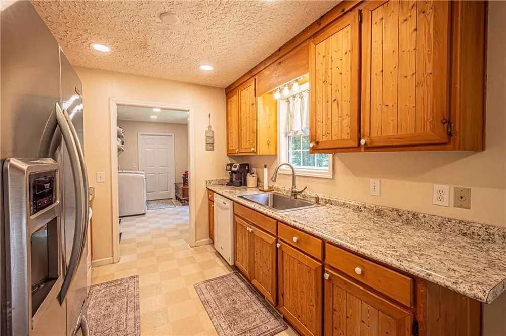 77 Williams Way Dahlonega, GA 30533