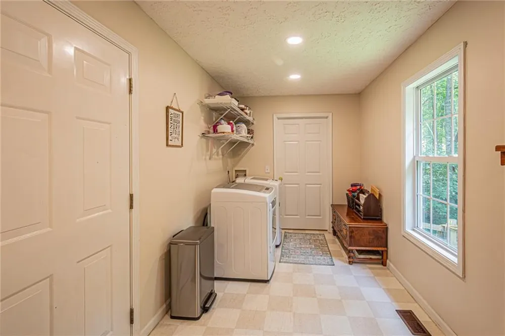 77 Williams Way Dahlonega, GA 30533