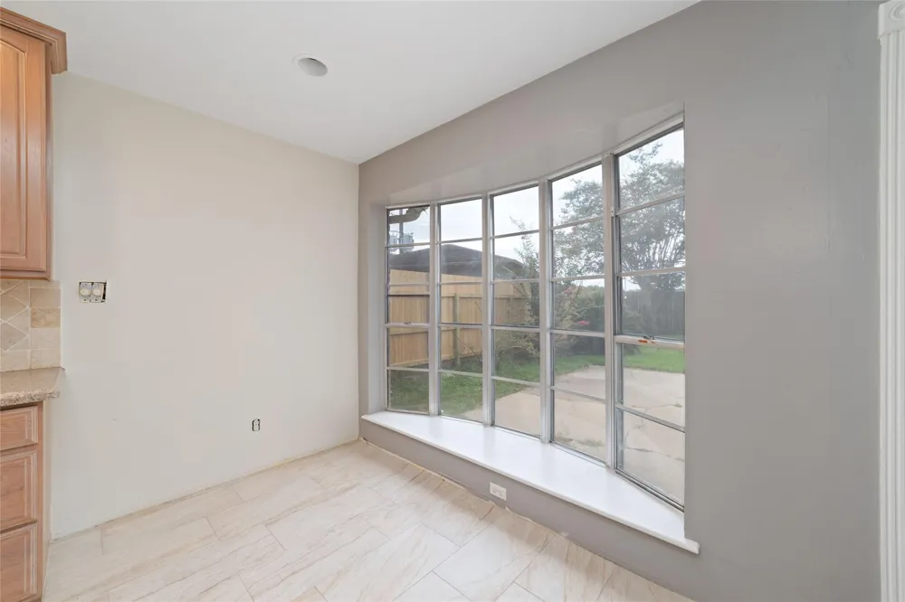 11415 Brook Meadows Lane Stafford, TX 77477