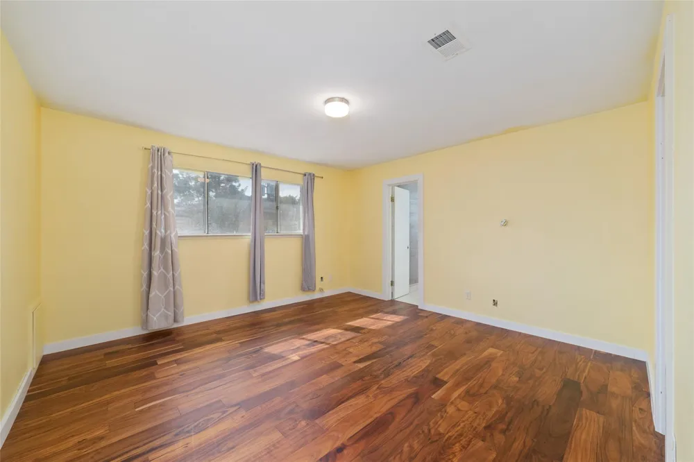 11415 Brook Meadows Lane Stafford, TX 77477