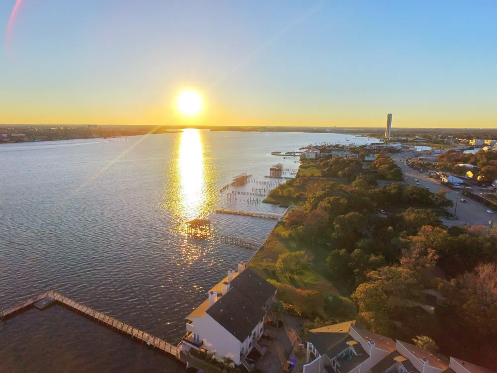 205 Yacht Club Lane #205 Seabrook, TX 77586