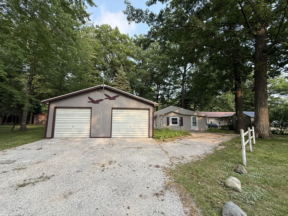 5256 Blueberry Drive Harrison, MI 48625
