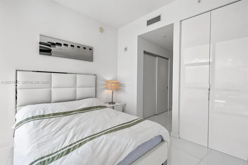 851 NE 1st Ave #3611 Miami, FL 33132