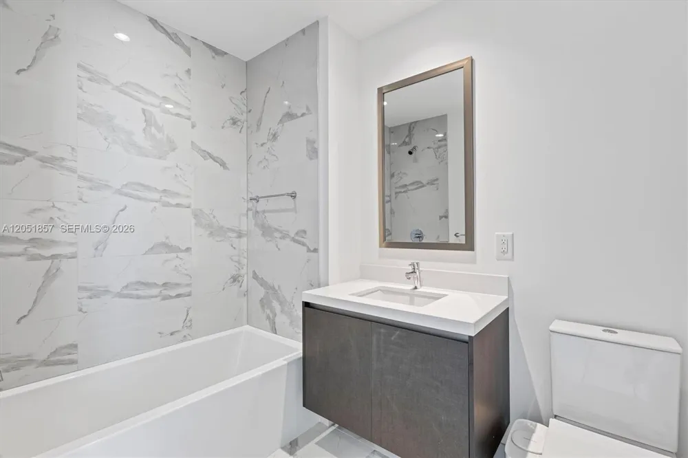 851 NE 1st Ave #3611 Miami, FL 33132