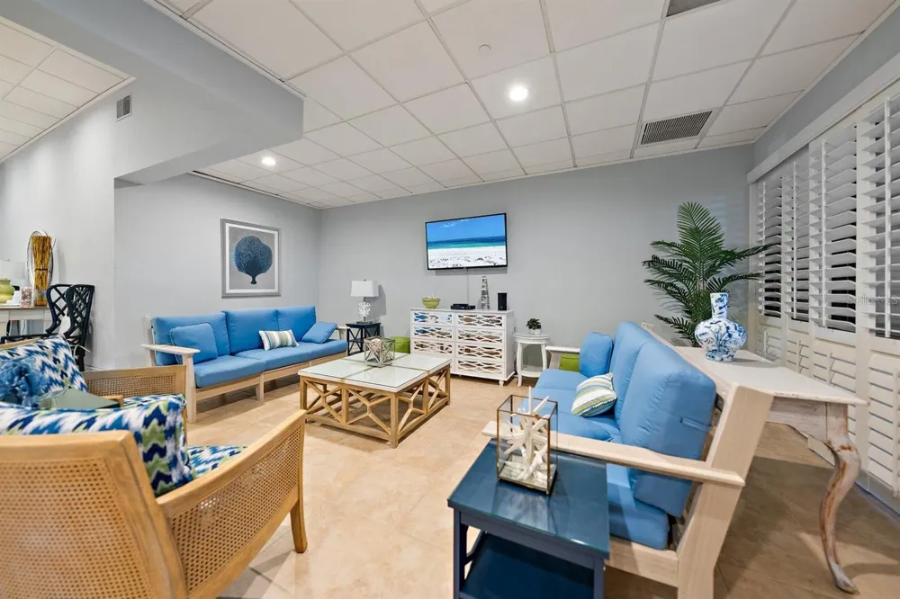 1250 GULF BOULEVARD #706 Clearwater Beach, FL 33767