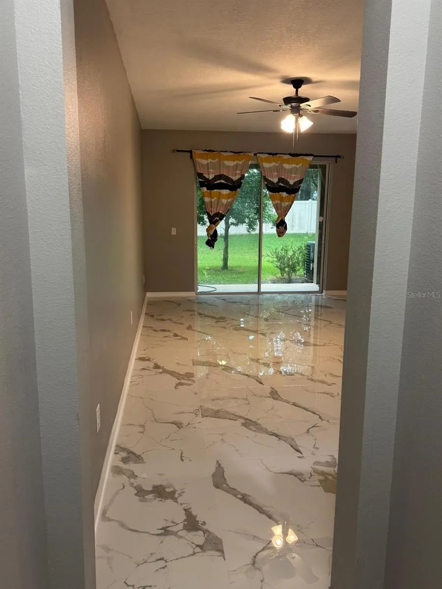 2121 BROADWAY VIEW AVENUE Brandon, FL 33510