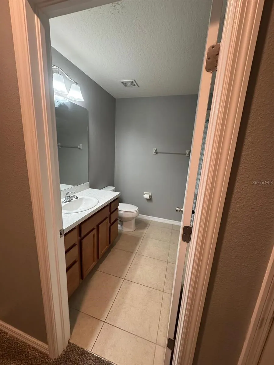 2121 BROADWAY VIEW AVENUE Brandon, FL 33510