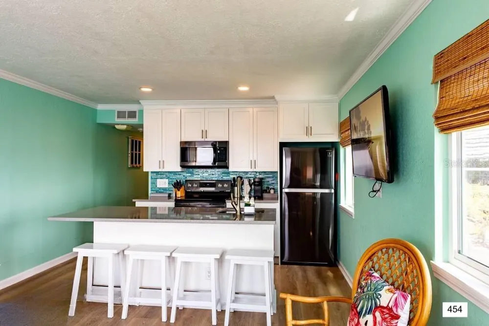 2506 ROCKY POINT DRIVE #454 Tampa, FL 33607