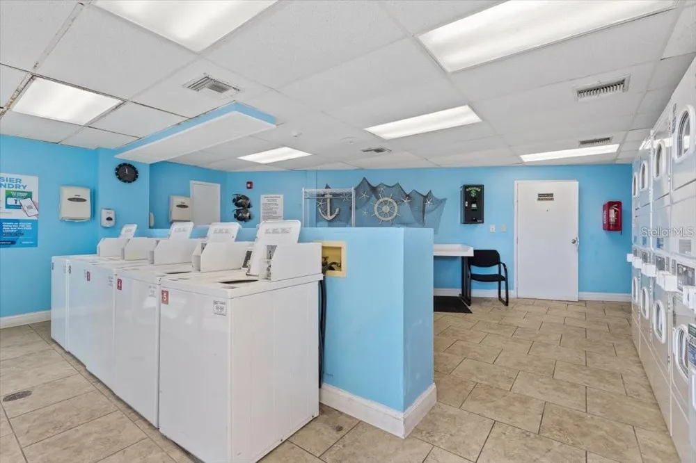 2506 ROCKY POINT DRIVE #454 Tampa, FL 33607