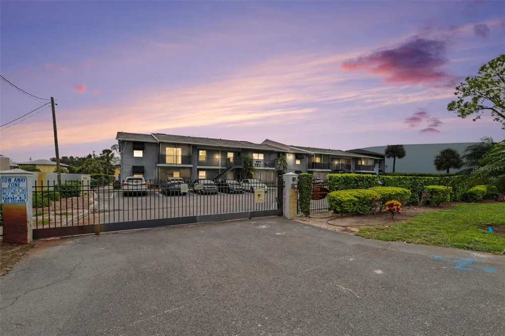 3711 W IOWA AVE #115 Tampa, FL 33611