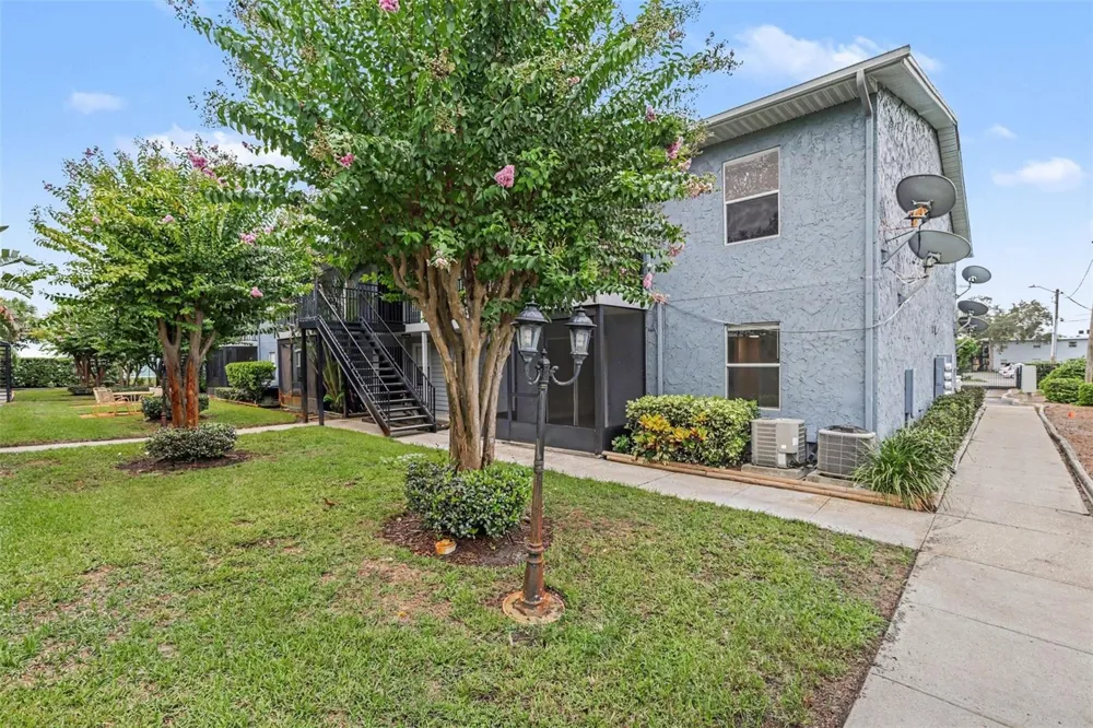 3711 W IOWA AVE #115 Tampa, FL 33611