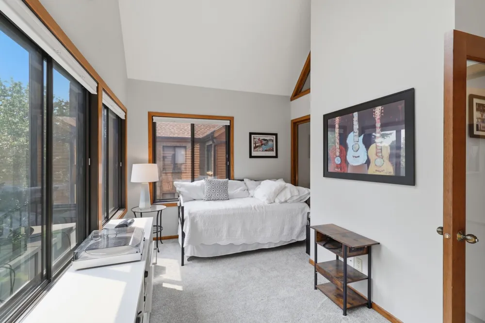 6100 Auto Club Road #305 Bloomington, MN 55438