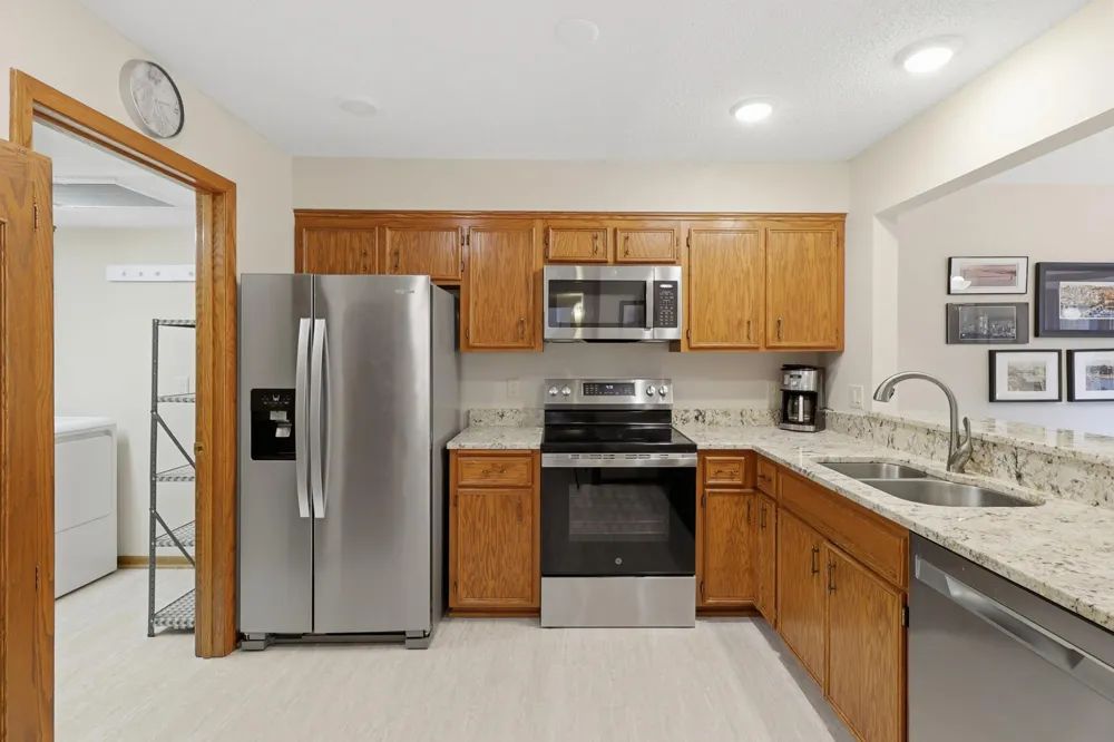 6100 Auto Club Road #305 Bloomington, MN 55438