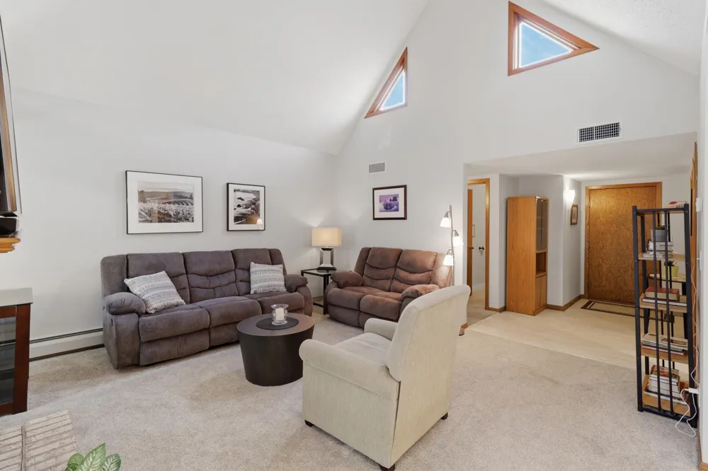 6100 Auto Club Road #305 Bloomington, MN 55438