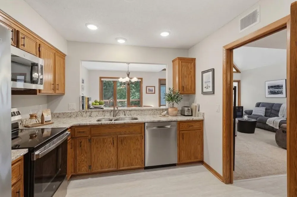 6100 Auto Club Road #305 Bloomington, MN 55438