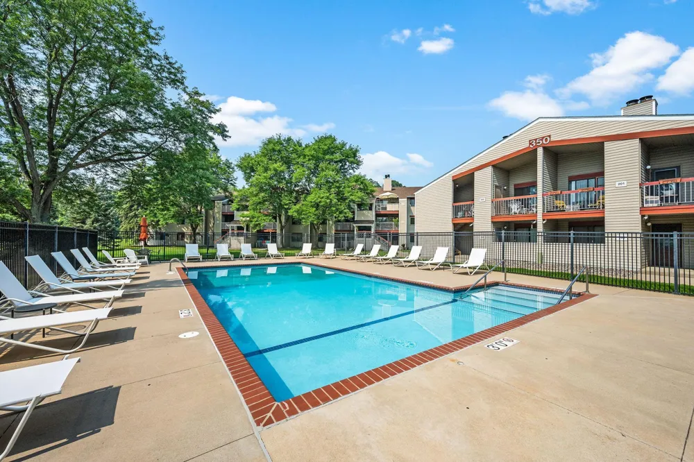 350 Shelard Parkway #106 Saint Louis Park, MN 55426