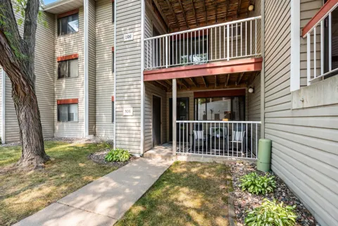 350 Shelard Parkway #106