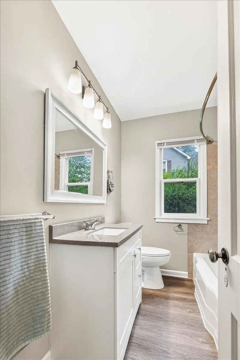 725 4th Avenue SW Hutchinson, MN 55350