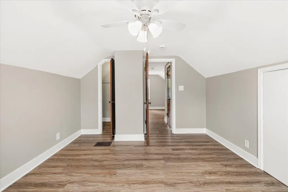 725 4th Avenue SW Hutchinson, MN 55350