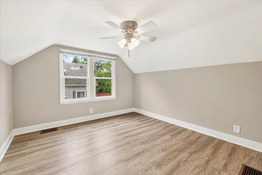 725 4th Avenue SW Hutchinson, MN 55350