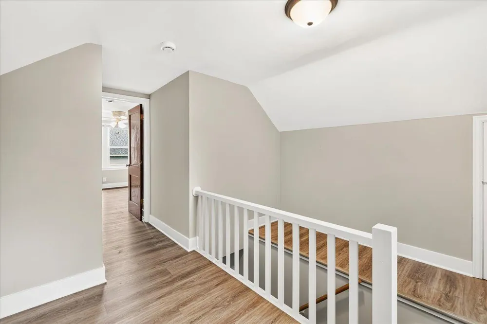 725 4th Avenue SW Hutchinson, MN 55350
