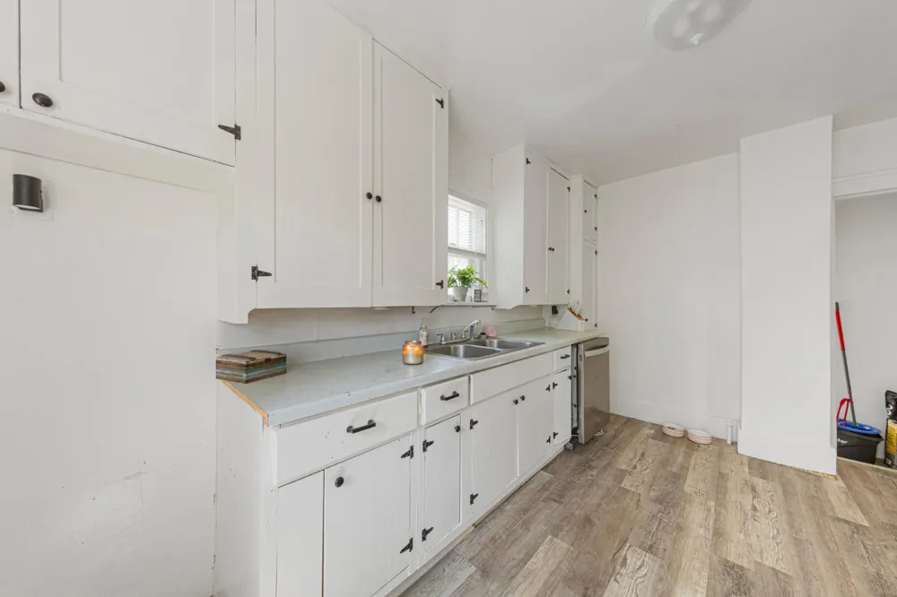 518 E 5th Street Albert Lea, MN 56007