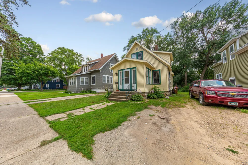 518 E 5th Street Albert Lea, MN 56007