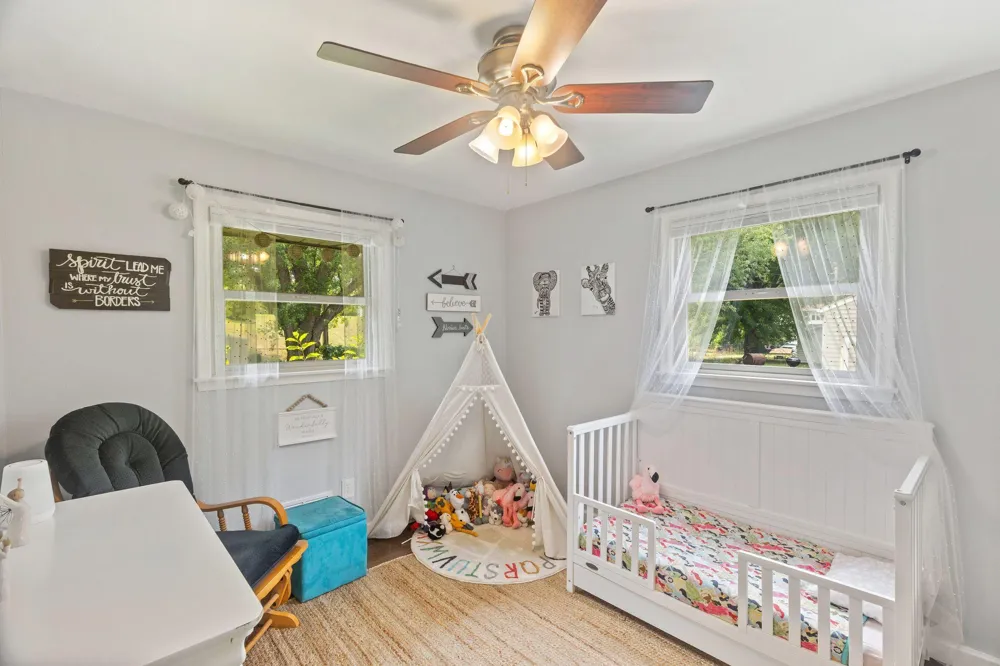 1716 County Road C E Maplewood, MN 55109