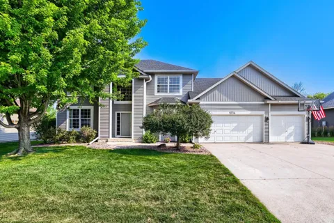1034 Windmill Creek
