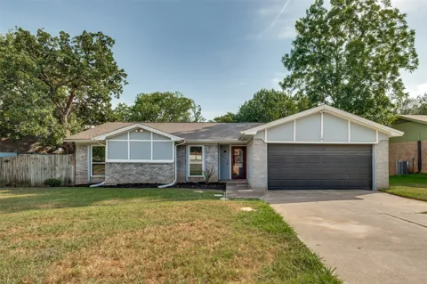 3217 Meadow Wood Lane