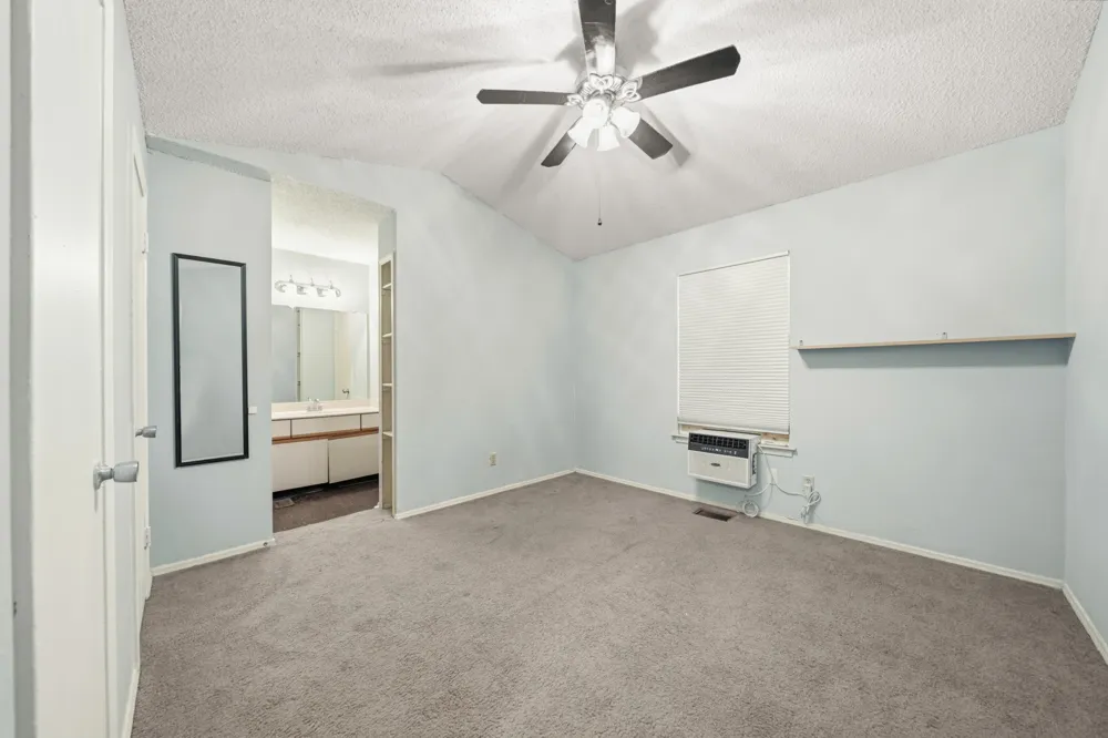 600 Bagby Avenue #4C Waco, TX 76706