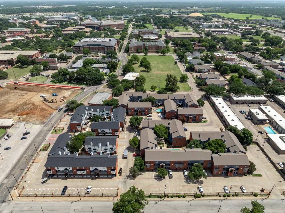 600 Bagby Avenue #4C Waco, TX 76706