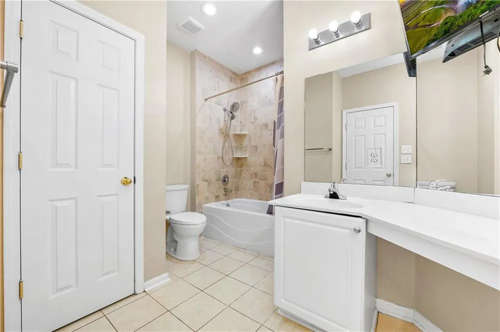 5106 Woodland Lane Alpharetta, GA 30009