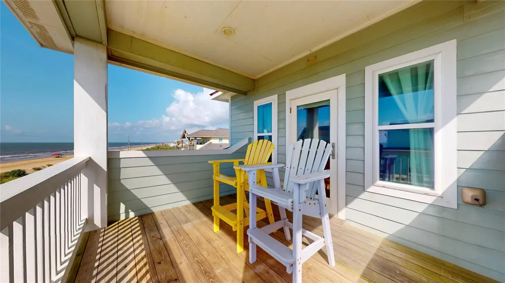 2809 Tradewind Lane Crystal Beach, TX 77650