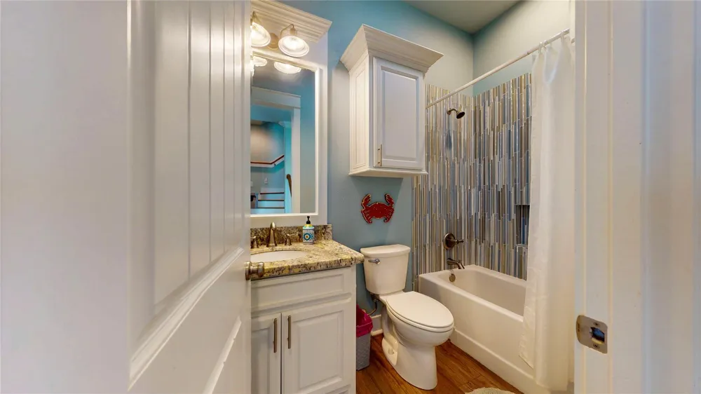 2809 Tradewind Lane Crystal Beach, TX 77650