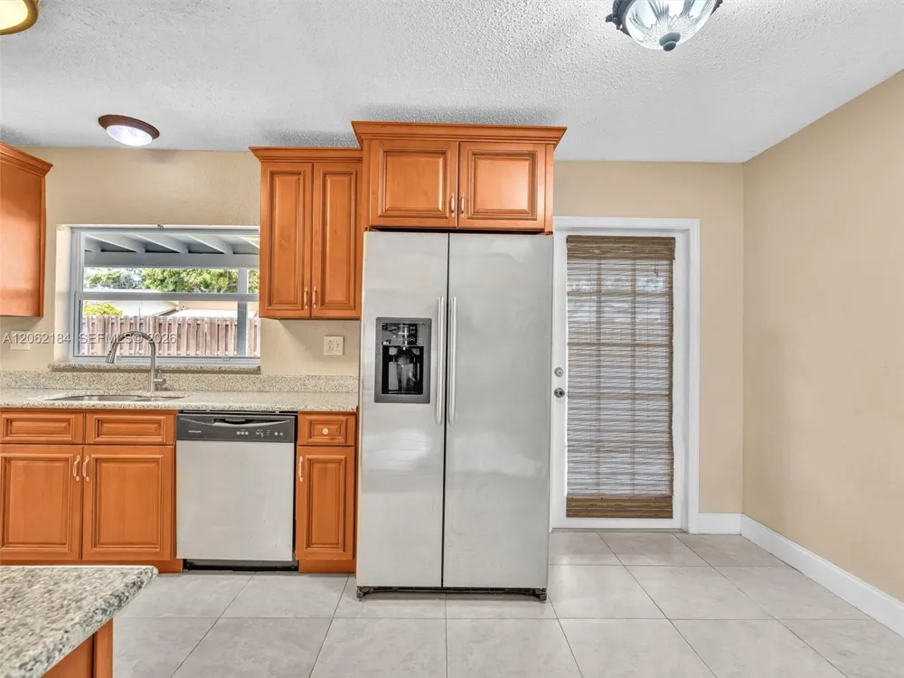 1065 NW 68th Ter Margate, FL 33063