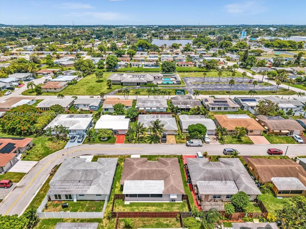 1065 NW 68th Ter Margate, FL 33063